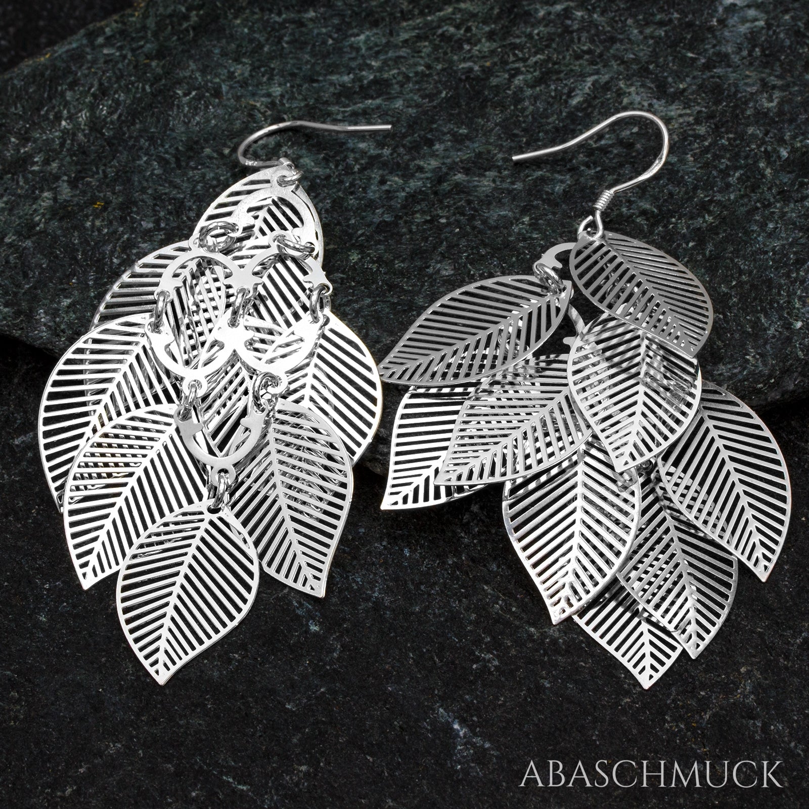 Rückansicht der Blatt-Ohrringe aus 925er Sterling Silber – filigrane Blatt-Ornamente, hochwertige Verarbeitung, nickelfrei.