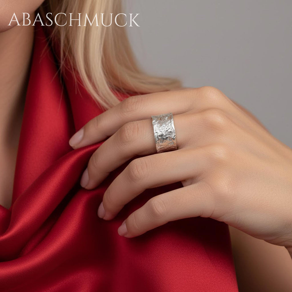 Verstellbarer Ring Bandring offen Silberring – strukturierter Designring in modernem Stil