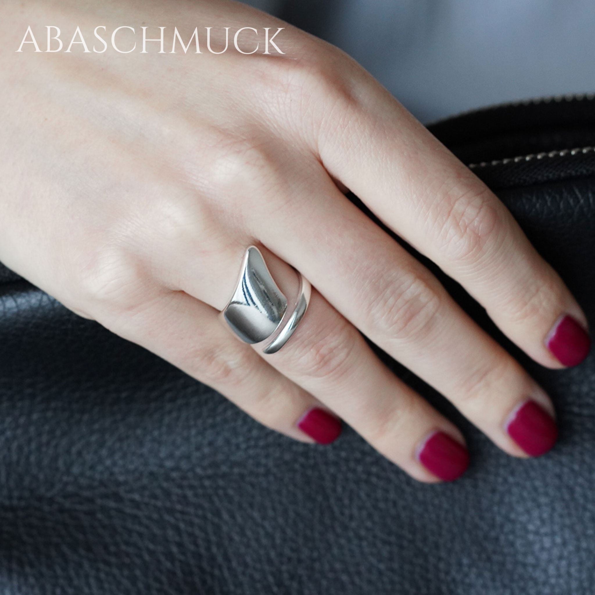 Verstellbarer Ring, Bandring, offen Silberring mit moderner geschwungener Form