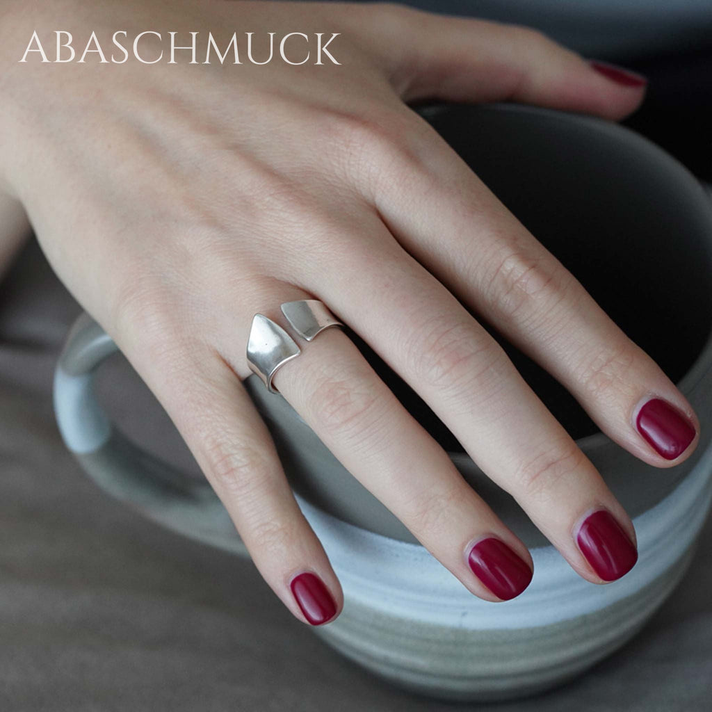 Verstellbarer Ring Silber 925 – moderner Bandring offen Silberring mit organischer Form