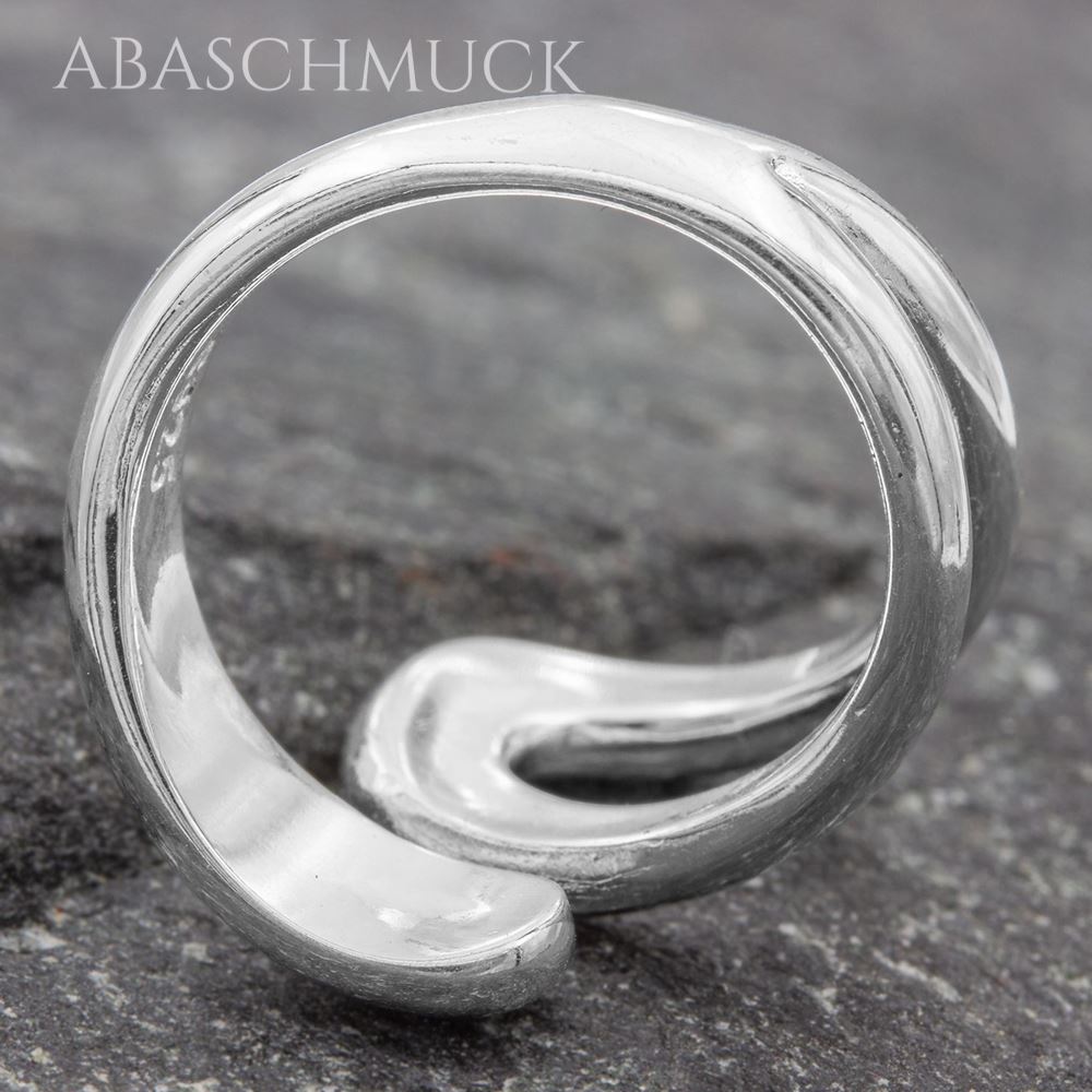 Rückansicht des verstellbaren 925er Silberrings mit geschwungener Form